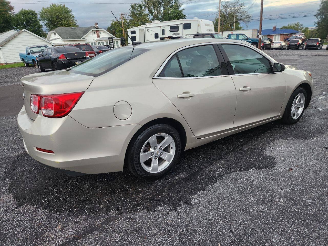 Used 2015 Chevrolet Malibu LS FWD image 3