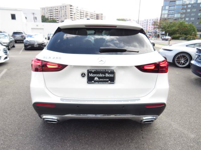 Used 2026 Mercedes-Benz GLA 250 4MATIC image 3