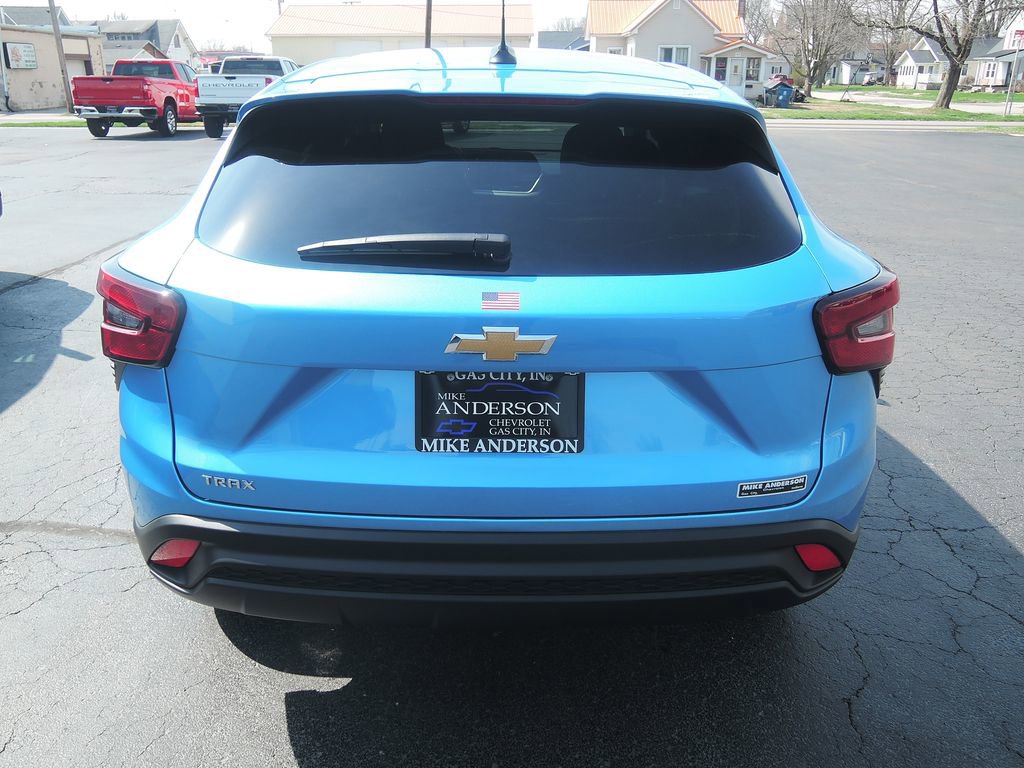 New 2026 Chevrolet Trax LS image 8