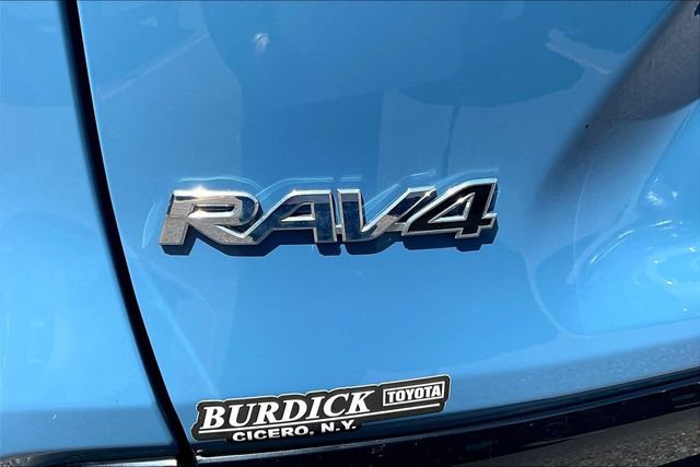 Used 2022 Toyota RAV4 SE w/ Convenience Package AWD/4WD image 23