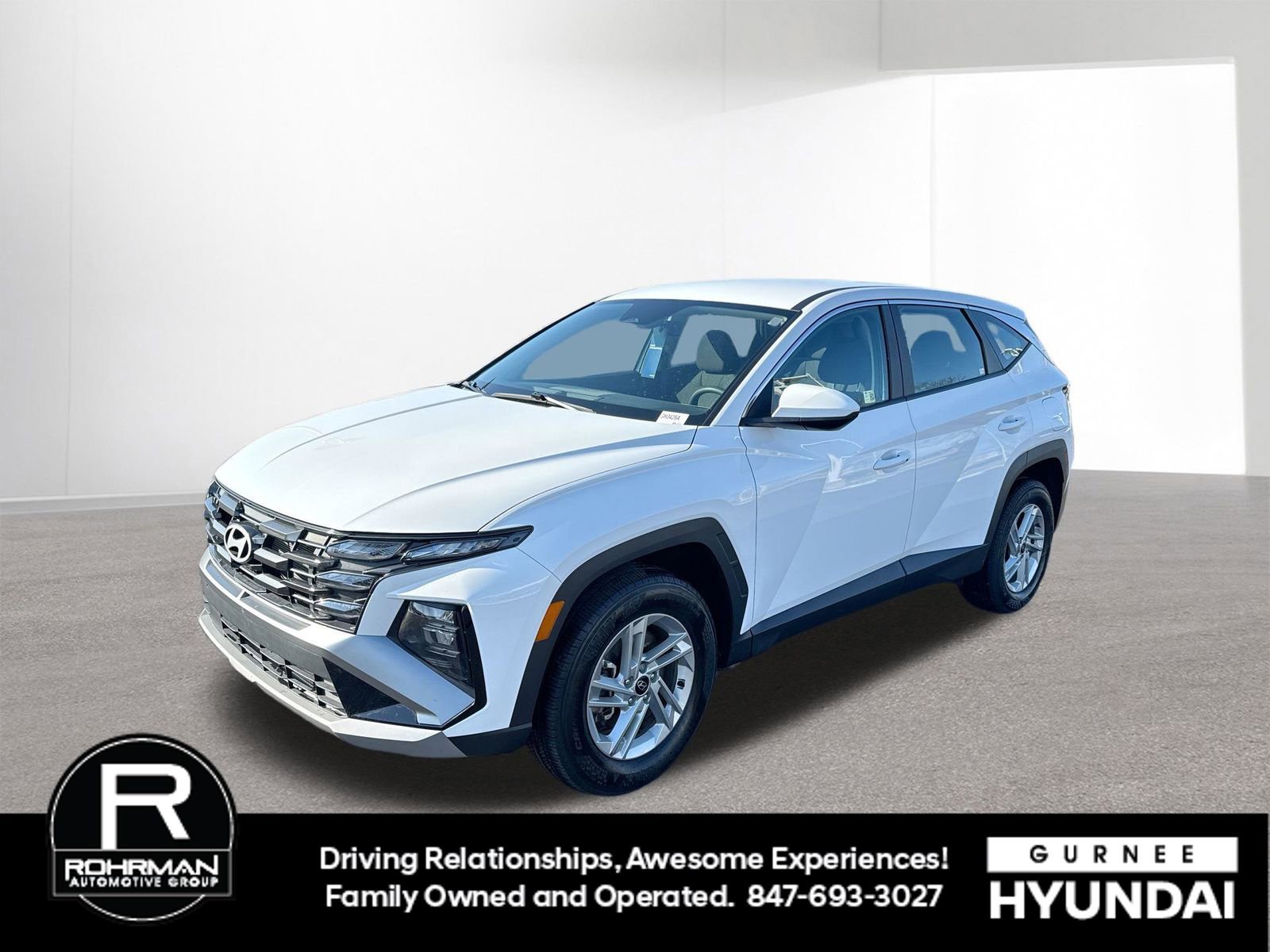 Used 2025 Hyundai Tucson SE image 4