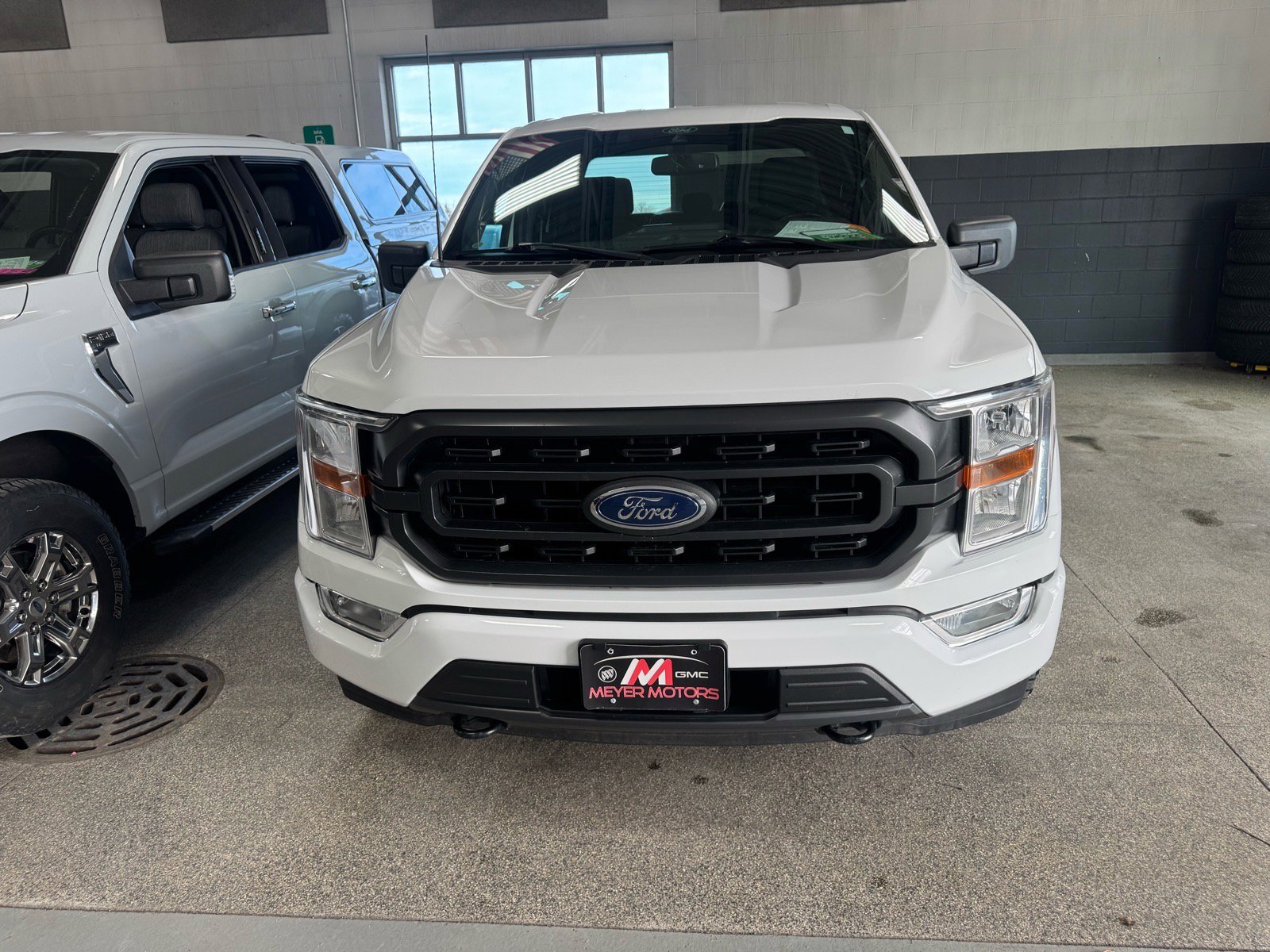 Used 2022 Ford F150 XLT w/ Equipment Group 301A Mid image 2