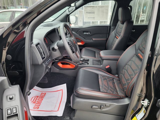 New 2025 Nissan Frontier PRO-4X w/ Pro Premium Package image 10