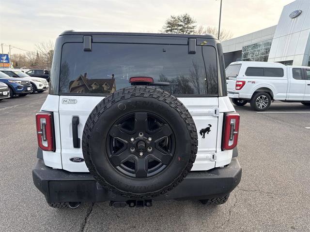 Used 2025 Ford Bronco Outer Banks image 4