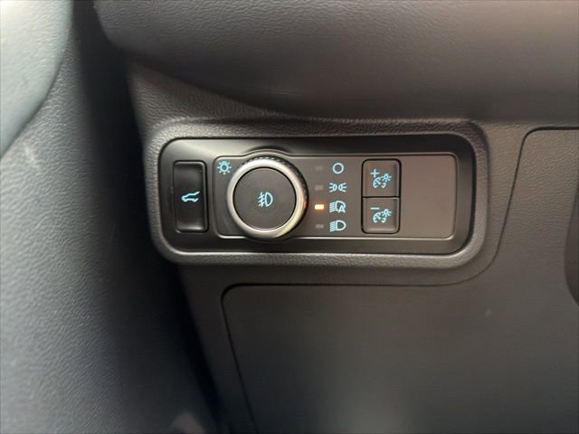 Used 2025 Ford Explorer ST-Line image 28