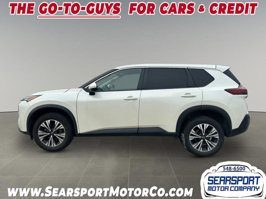 Used 2023 Nissan Rogue SV image 5