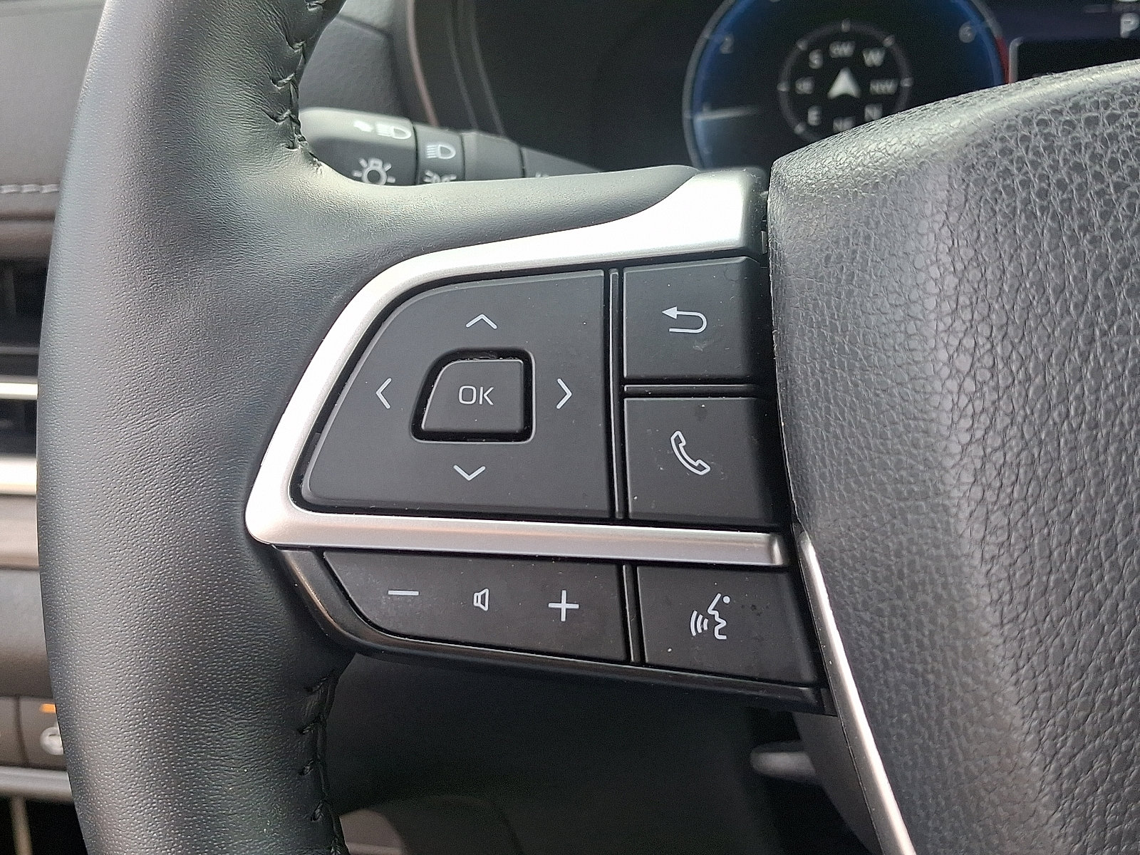 Used 2024 Toyota Grand Highlander AWD image 21