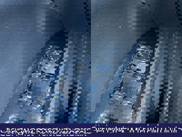 Used 2015 Ford Fusion SE w/ Equipment Group 202A image 17