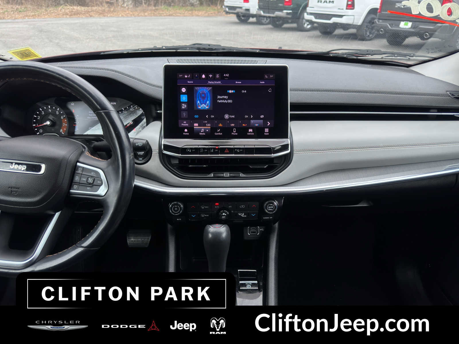 Used 2022 Jeep Compass Limited image 19
