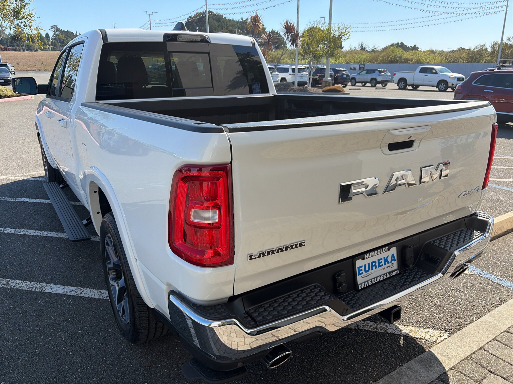 New 2026 RAM 1500 Laramie w/ Advanced Safety Group II AWD/4WD image 9