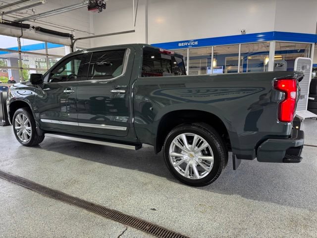 Used 2026 Chevrolet Silverado 1500 High Country AWD/4WD image 5