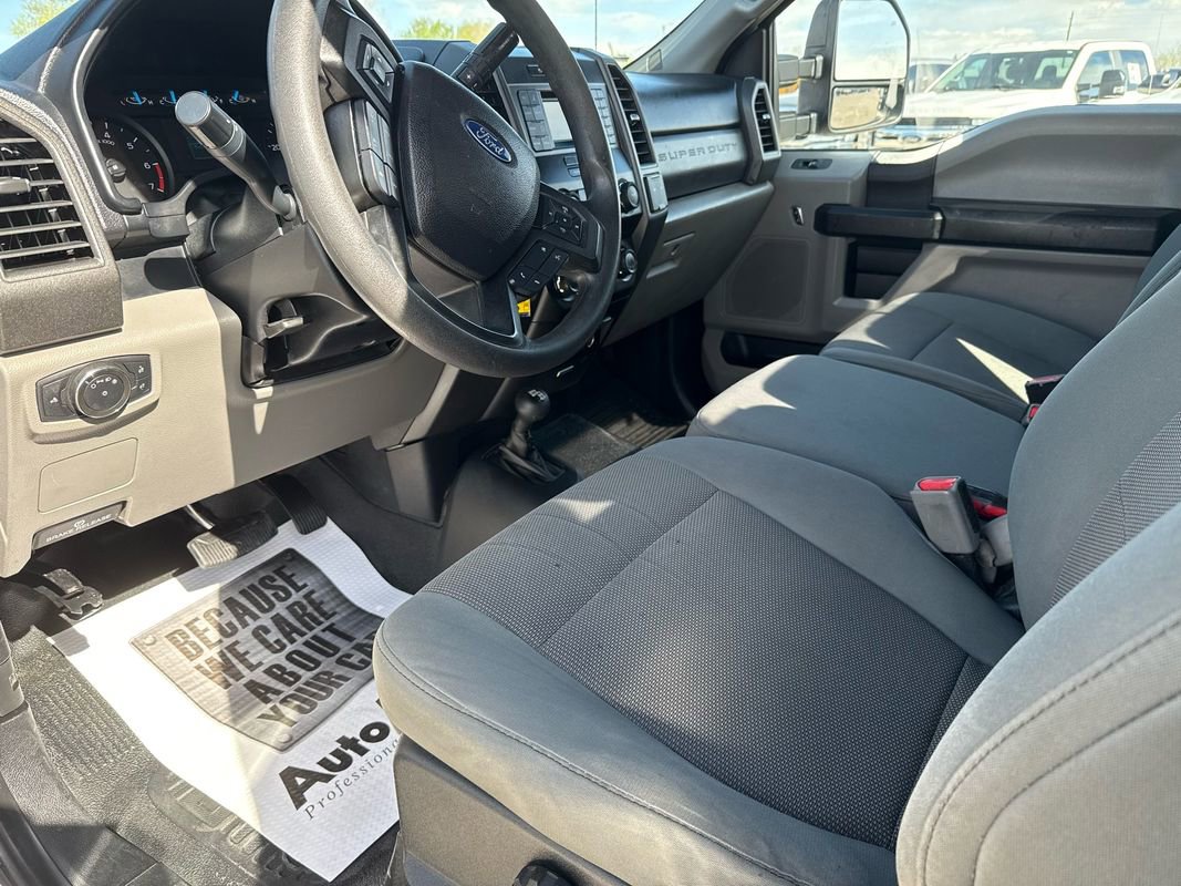 Used 2017 Ford F350 XL image 23