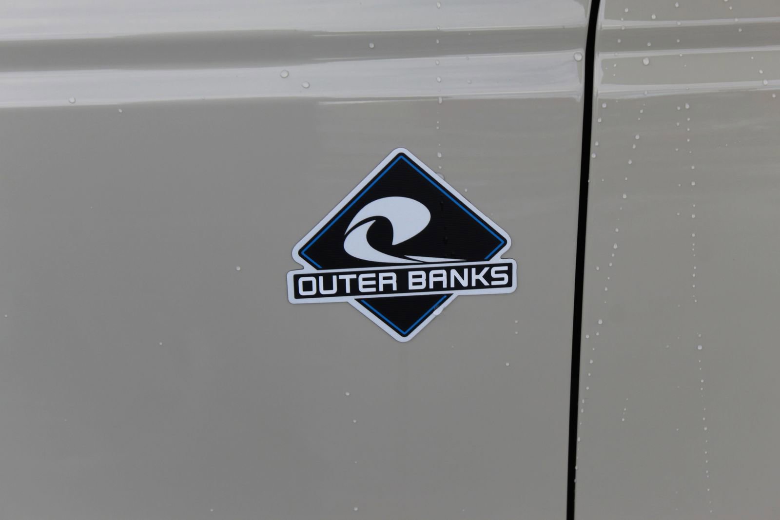 New 2025 Ford Bronco Outer Banks image 3