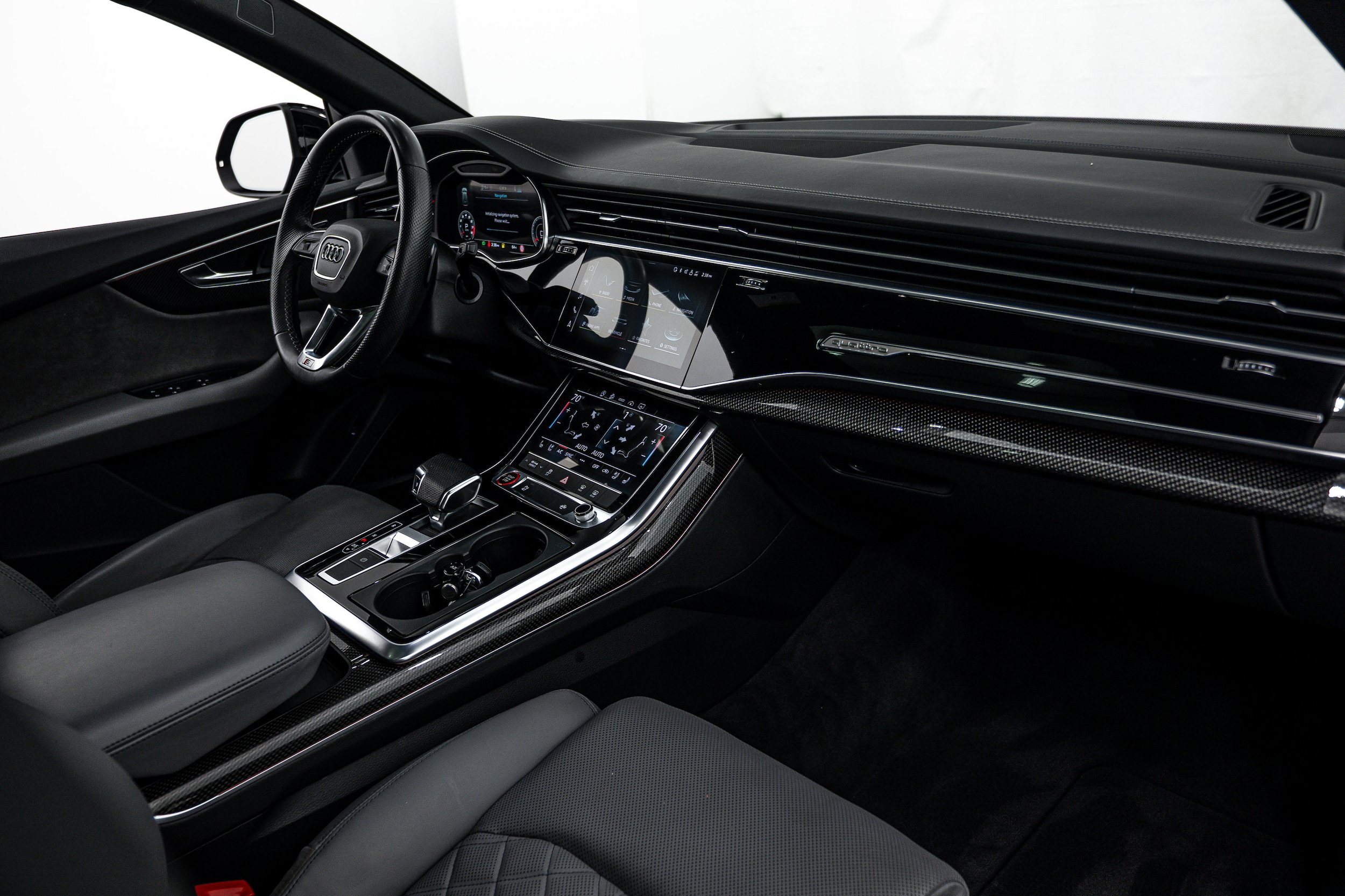 Used 2021 Audi SQ8 Premium Plus w/ SQ8 Black Optic Package AWD/4WD image 8