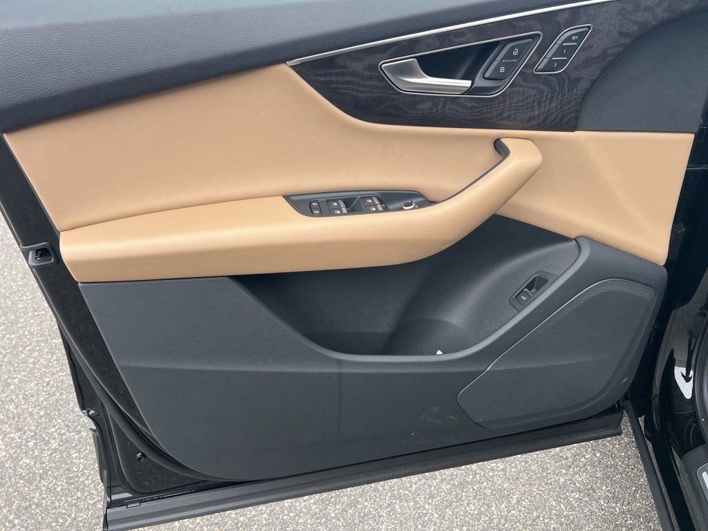 Used 2024 Audi Q7 2.0T Premium image 9