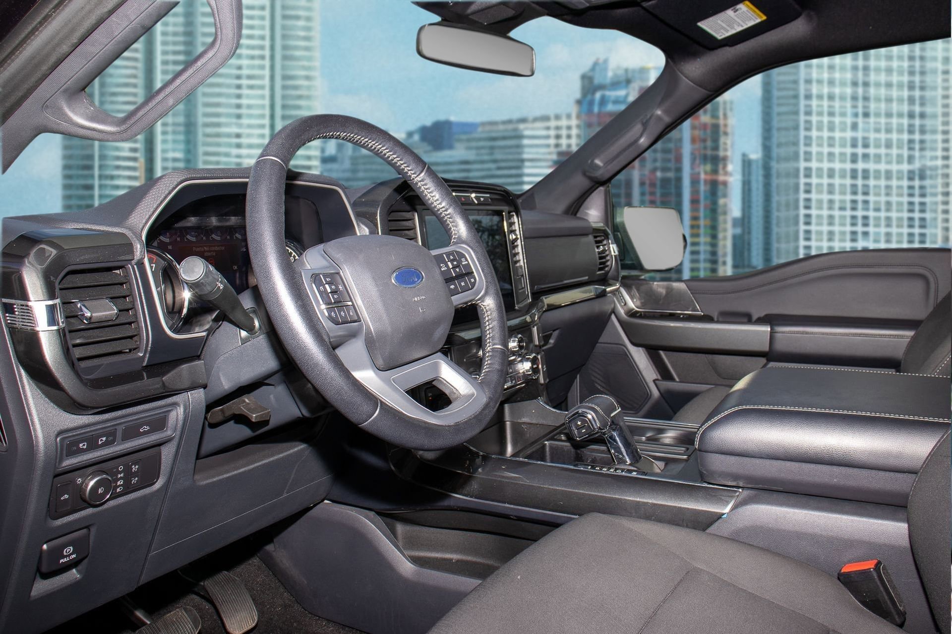 Used 2022 Ford F150 XLT w/ Equipment Group 302A High image 16