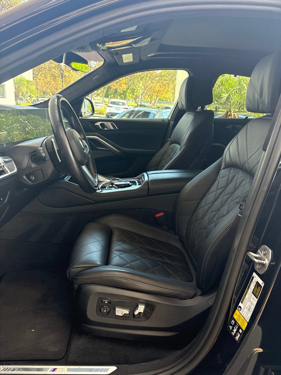 Used 2024 BMW X6 xDrive40i w/ Executive Package AWD/4WD image 7
