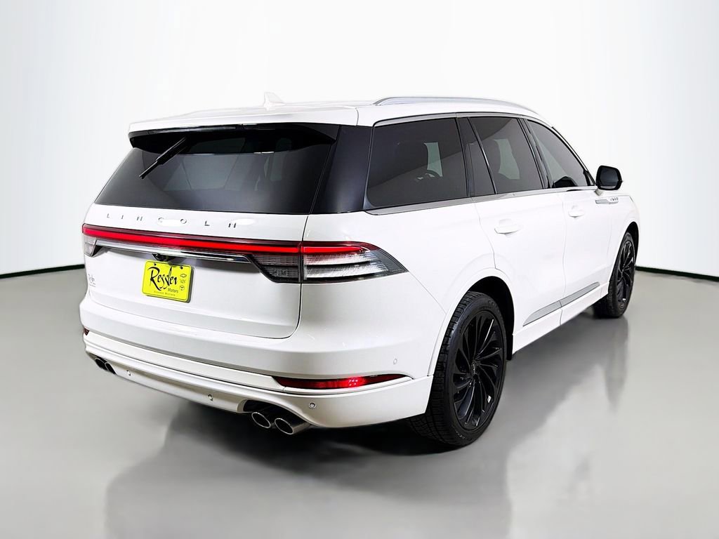 Used 2021 Lincoln Aviator Reserve w/ Equipment Group 208A AWD/4WD image 6