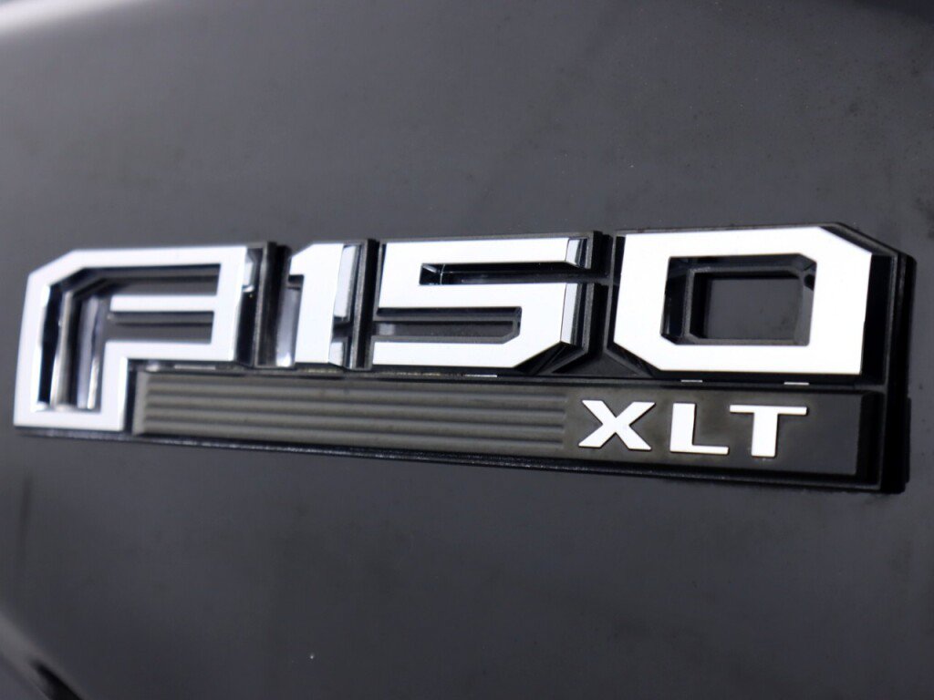 Used 2016 Ford F150 XLT w/ Equipment Group 302A Luxury AWD/4WD image 41