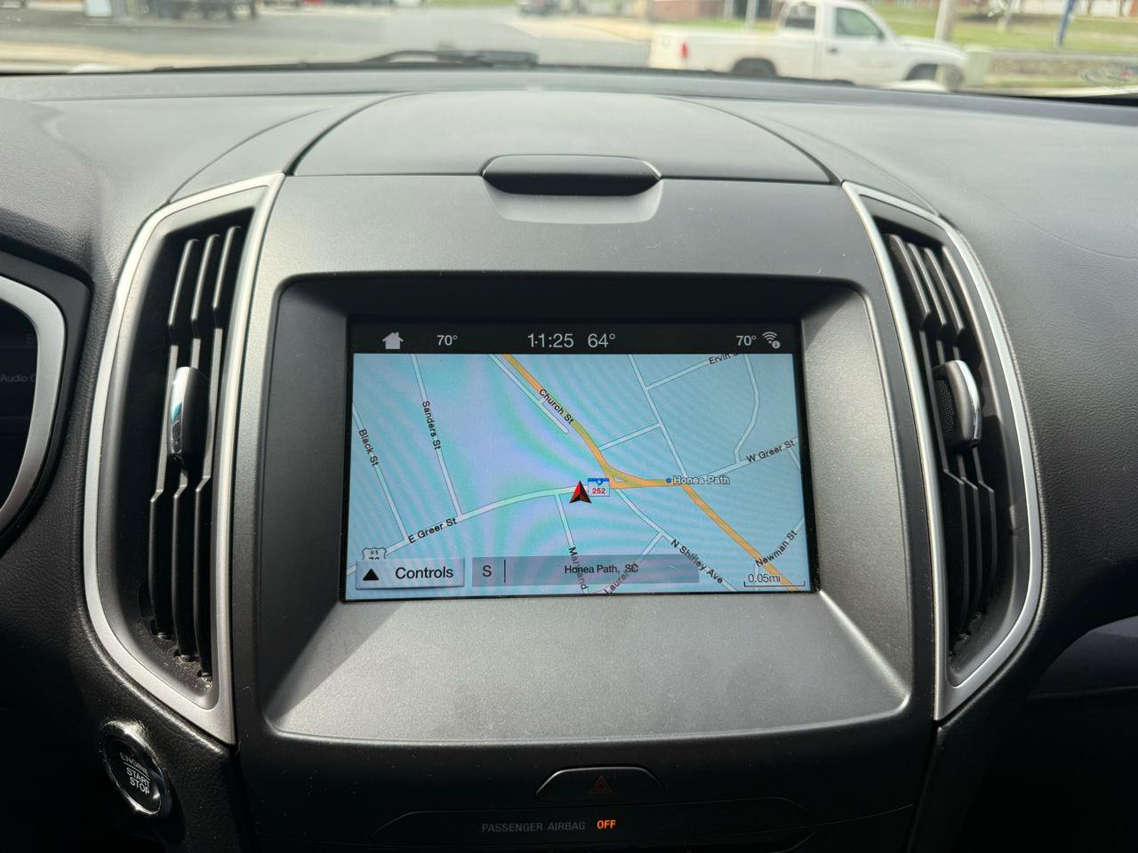 Used 2016 Ford Edge SEL w/ Equipment Group 201A FWD image 12