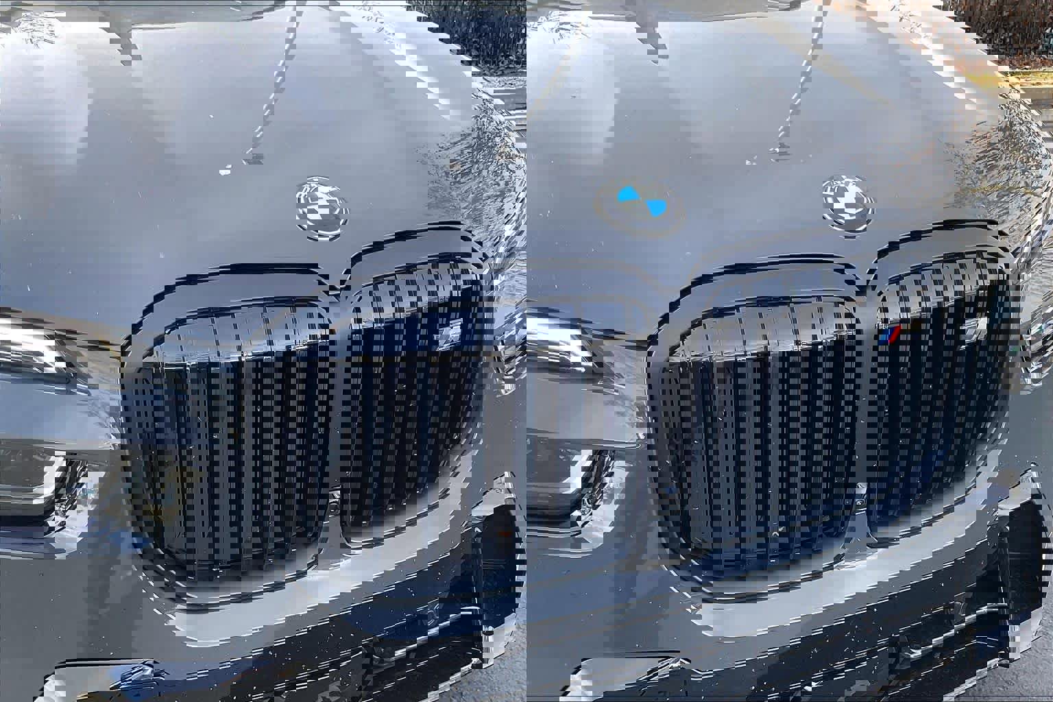 Used 2025 BMW X7 M60i image 33