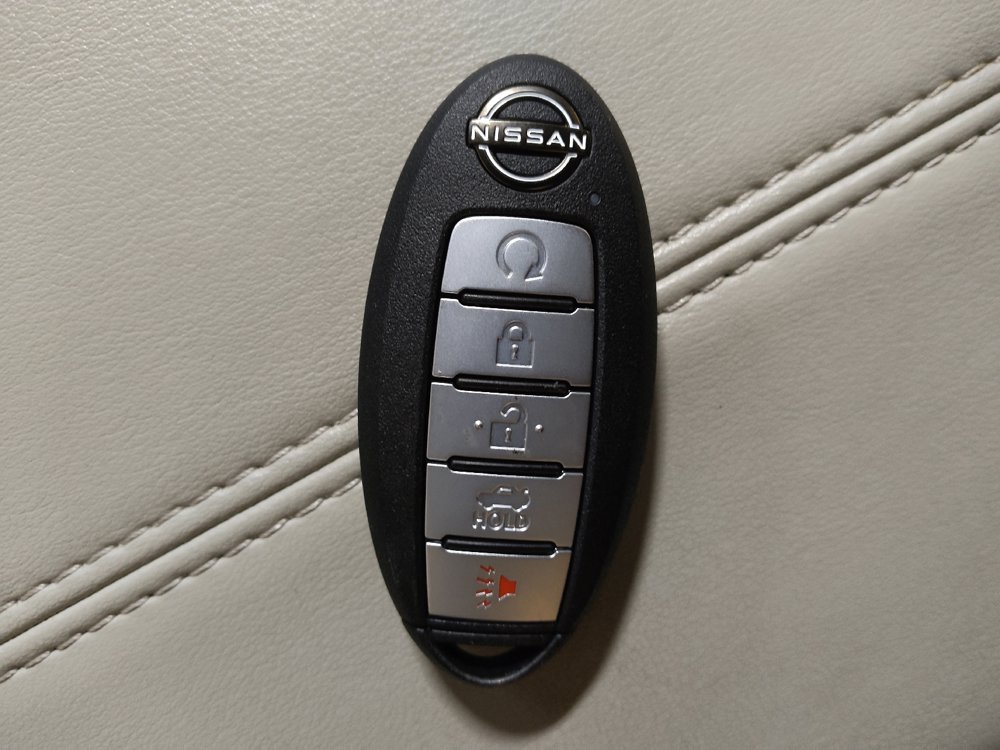 Used 2025 Nissan Altima 2.5 SV FWD image 32