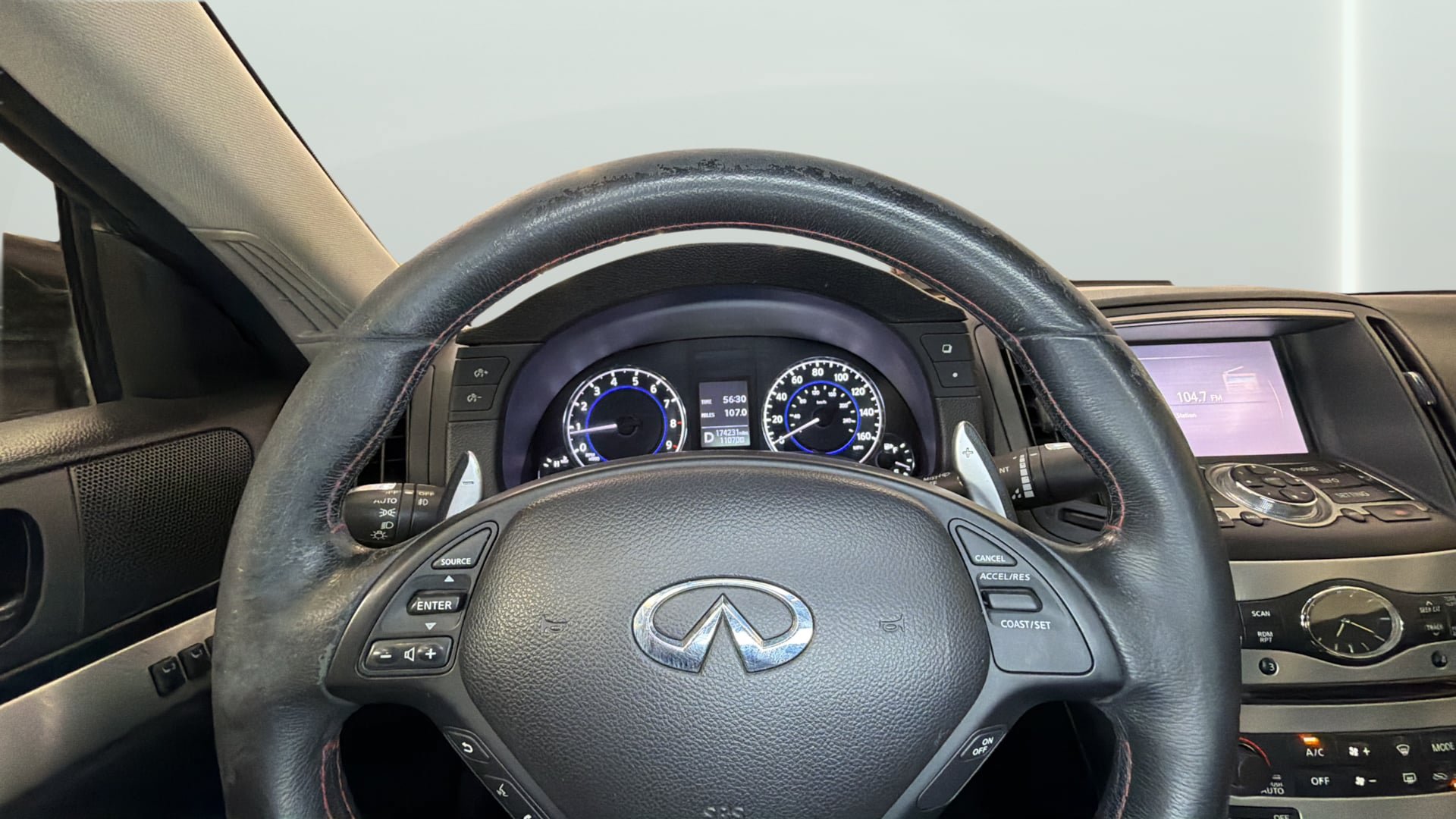 Used 2015 INFINITI Q60 Sport Limited RWD image 30