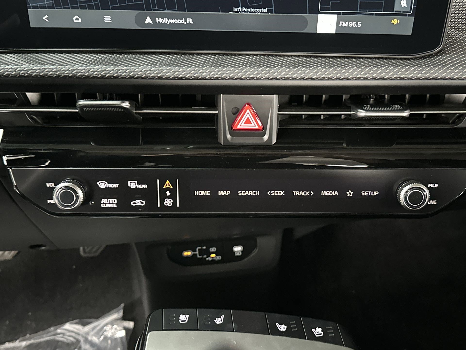 New 2025 Kia EV6 Wind image 18