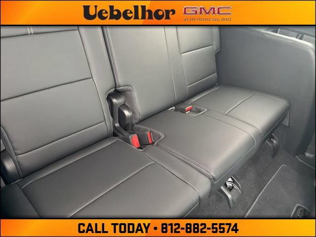 New 2026 GMC Acadia Elevation w/ Elevation Premium Package AWD/4WD image 9