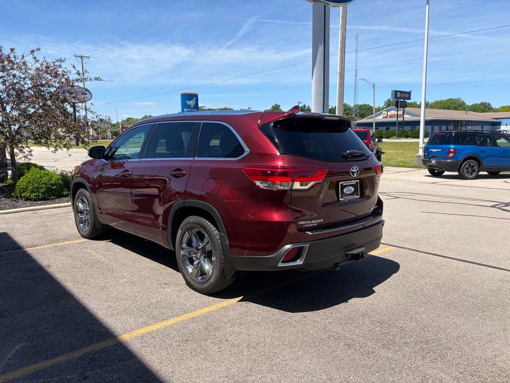 Used 2019 Toyota Highlander Limited Platinum AWD/4WD image 36