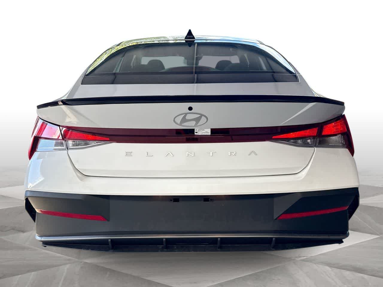 New 2025 Hyundai Elantra Sport FWD image 7