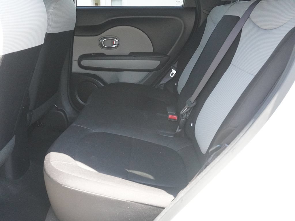 Used 2018 Kia Soul FWD image 22