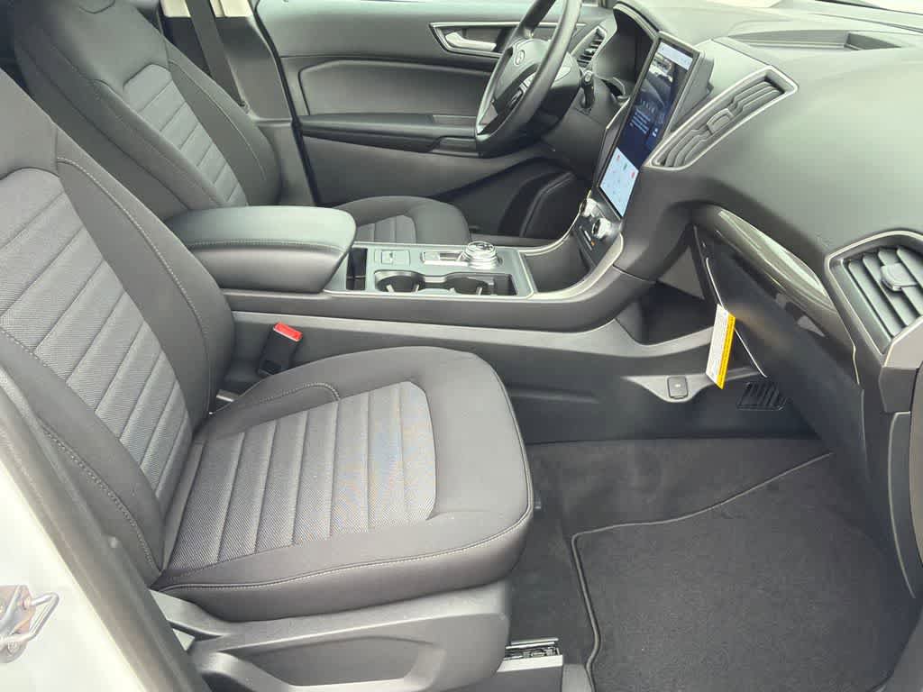 New 2024 Ford Edge SE AWD/4WD image 12