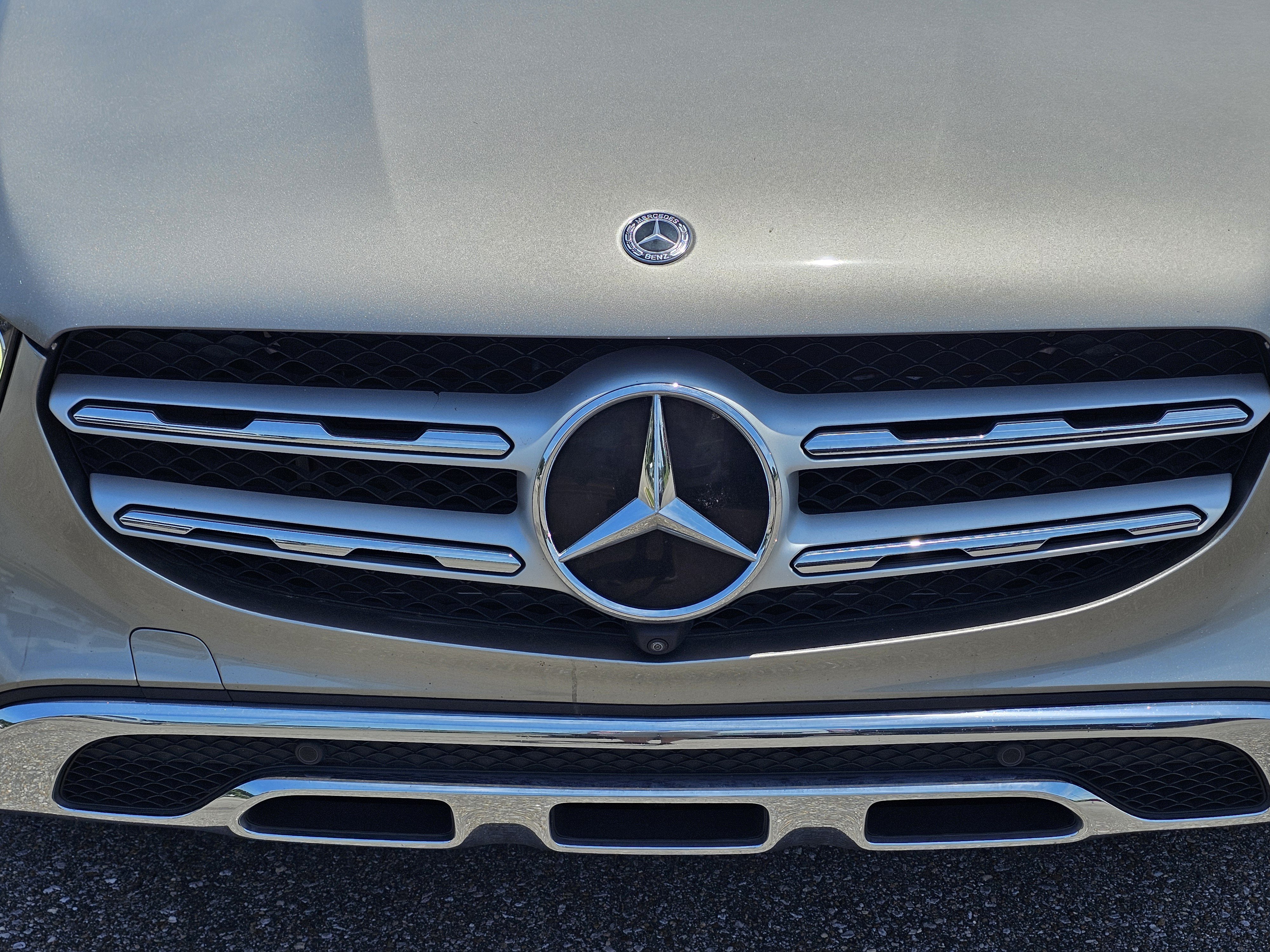 Used 2020 Mercedes-Benz GLC 300 image 3