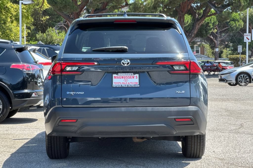 Certified 2025 Toyota Grand Highlander AWD Hybrid image 4