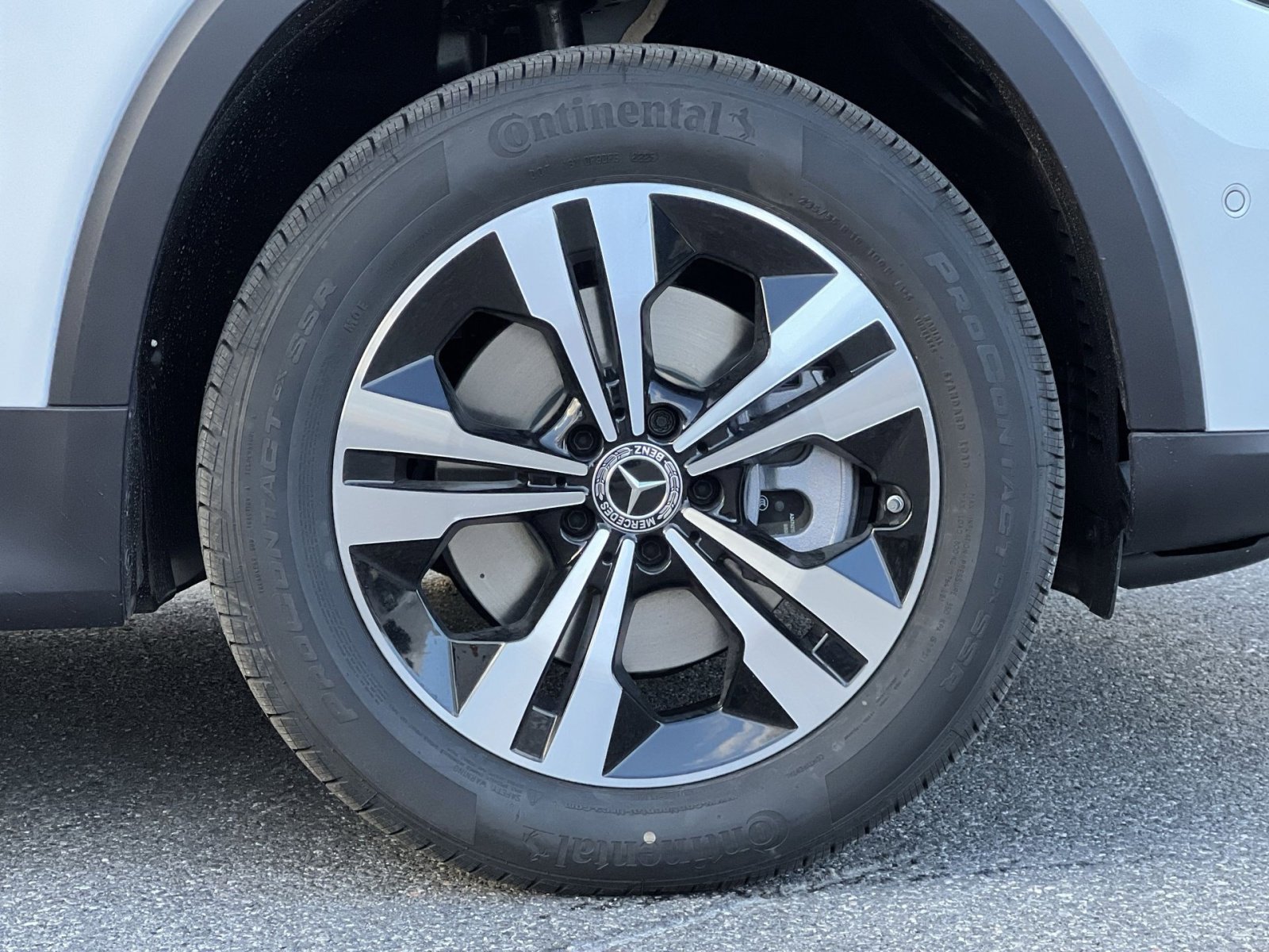 New 2026 Mercedes-Benz GLB 250 GLB 250 image 10