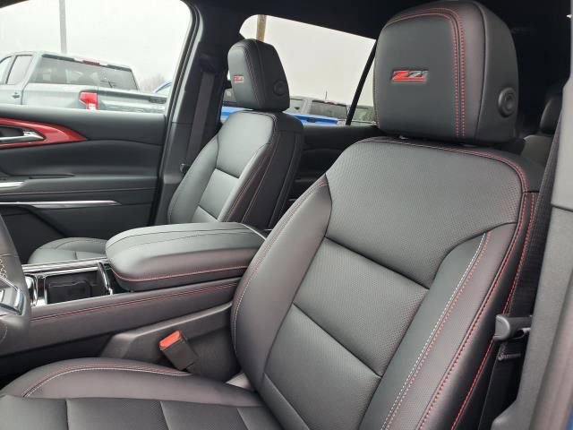 New 2026 Chevrolet Traverse Z71 w/ Driver Confidence Package image 17