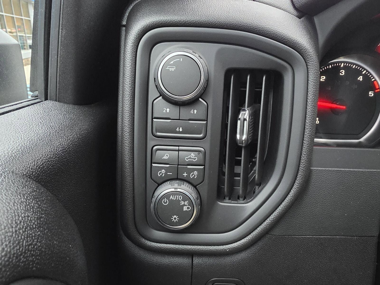New 2026 Chevrolet Silverado 2500 Custom w/ Custom Value Package image 17
