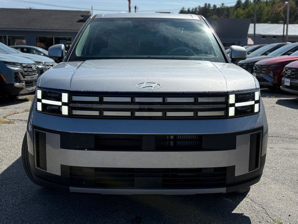 New 2026 Hyundai Santa Fe SE image 2