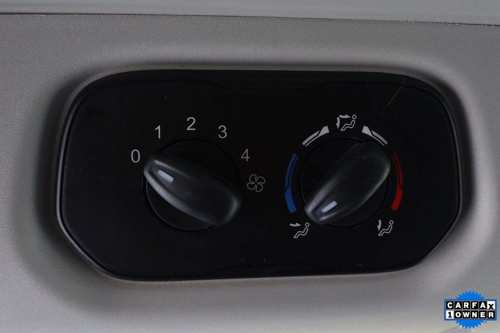 Used 2018 Ford Transit 350 XL image 35