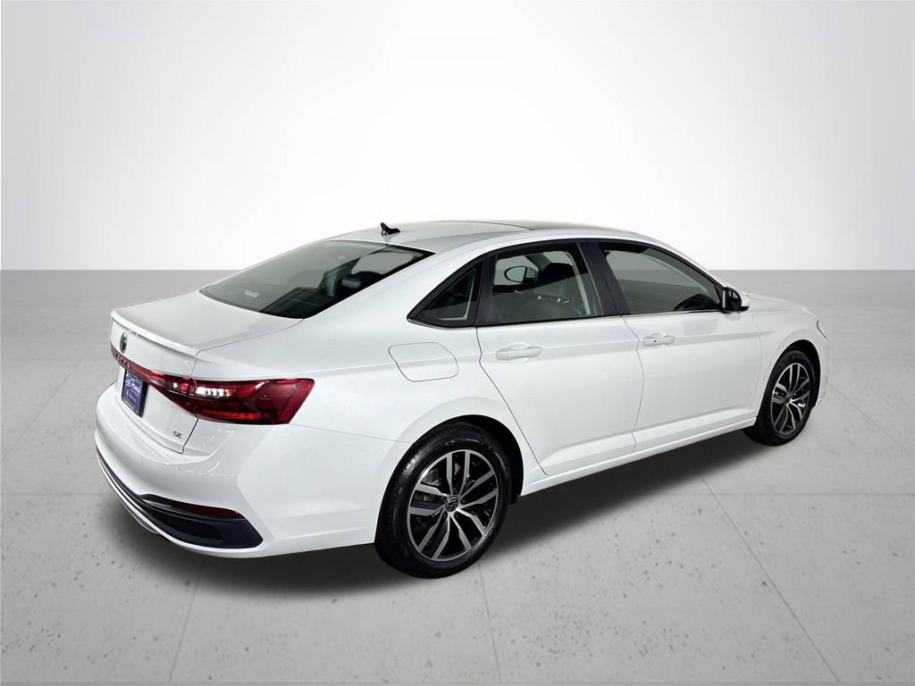 New 2026 Volkswagen Jetta SE image 6