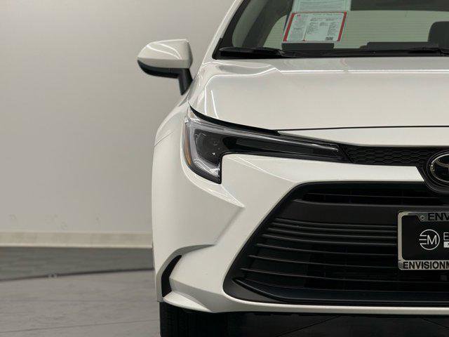 Certified 2026 Toyota Corolla LE image 4