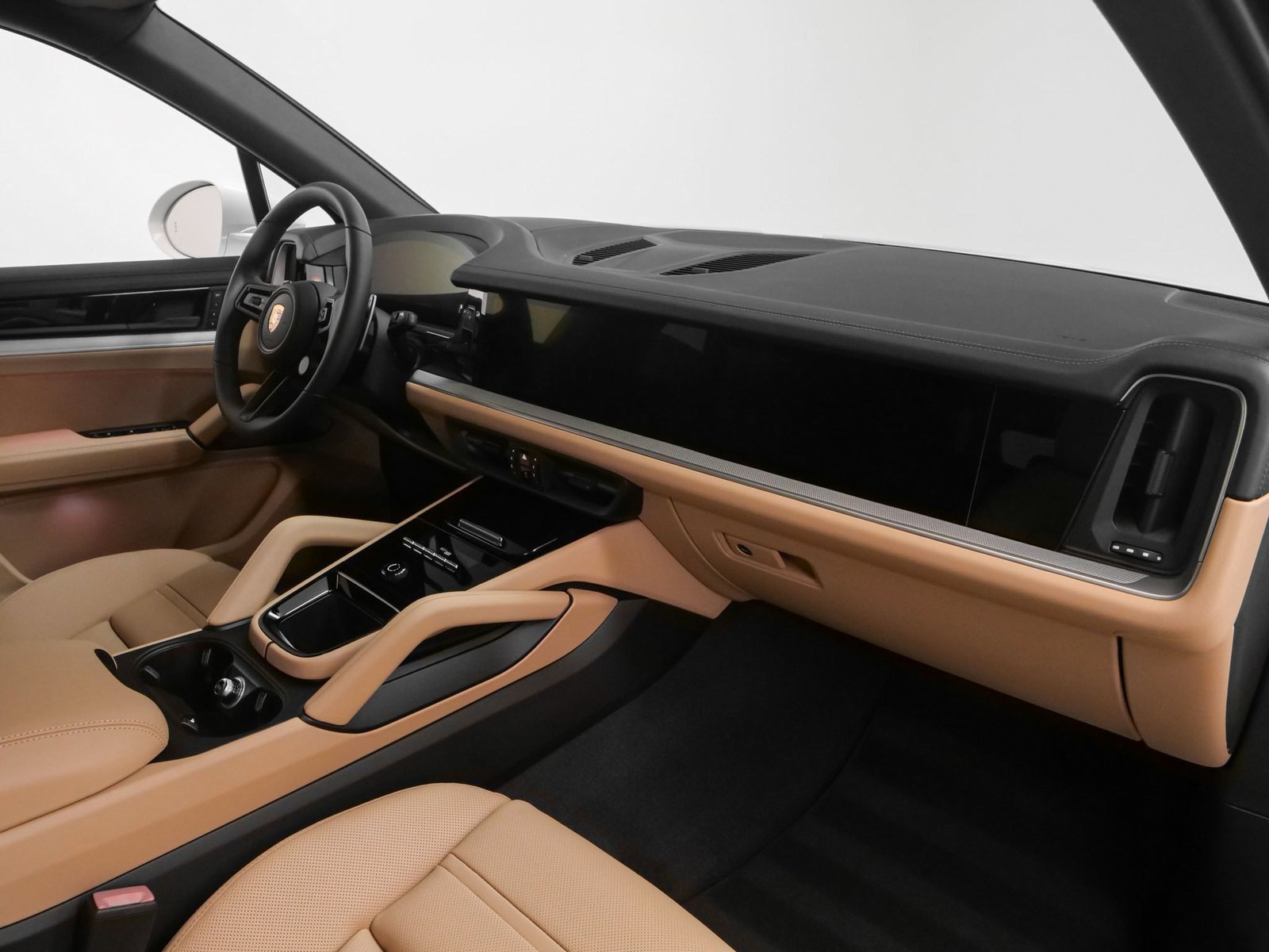 Used 2025 Porsche Cayenne image 23