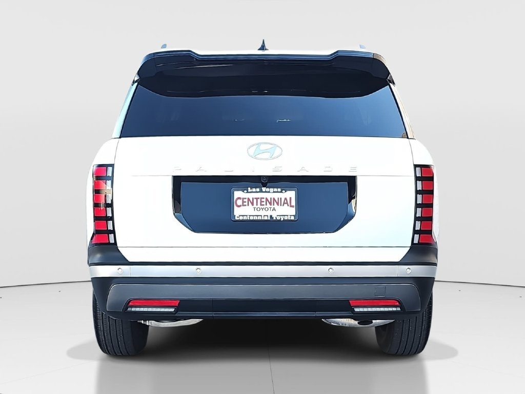 Used 2026 Hyundai Palisade SEL FWD image 6