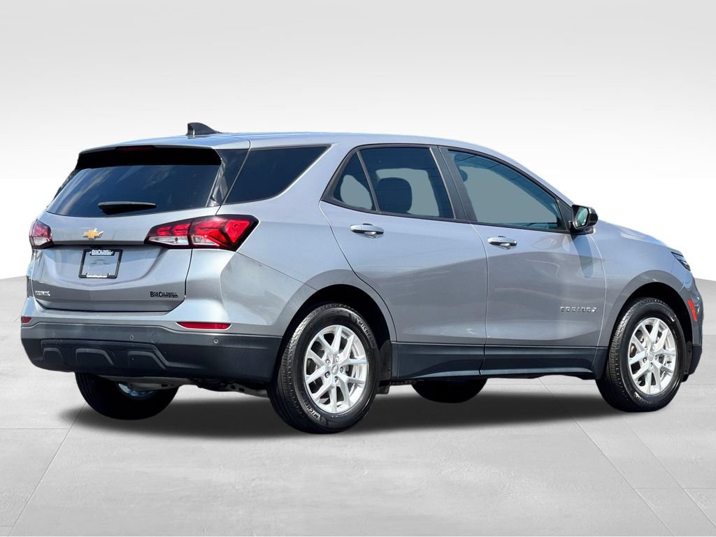 Used 2023 Chevrolet Equinox LS w/ LS Convenience Package FWD image 7