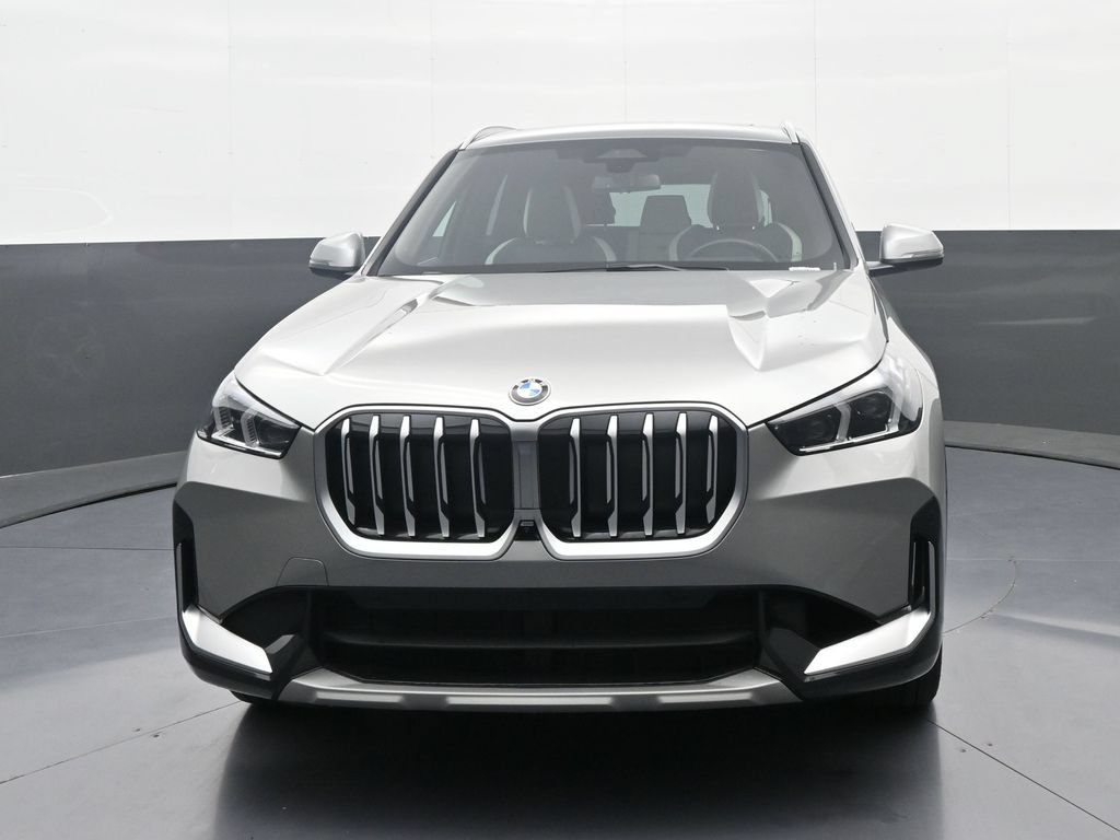 New 2026 BMW X1 xDrive28i w/ Technology Package AWD/4WD image 2