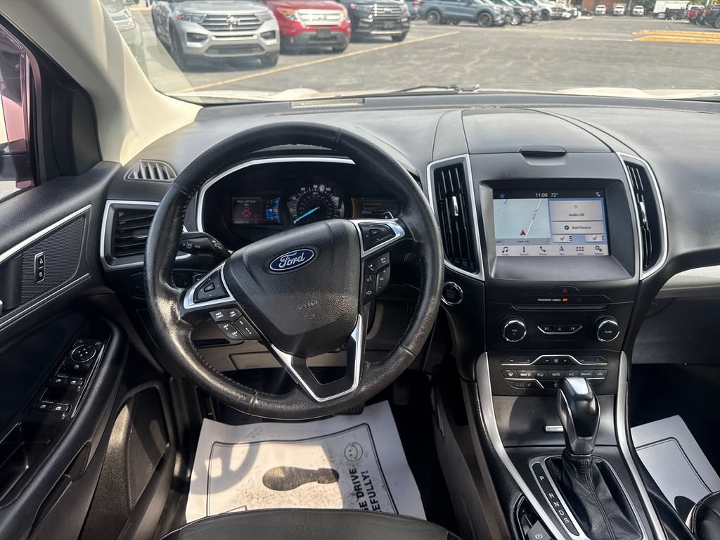 Used 2018 Ford Edge SEL w/ Equipment Group 201A AWD/4WD image 24