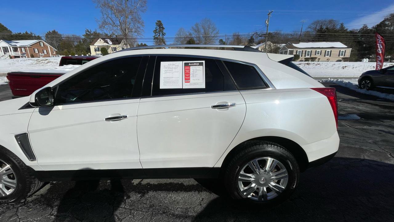 Used 2014 Cadillac SRX Luxury w/ Driver Awareness Package image 4