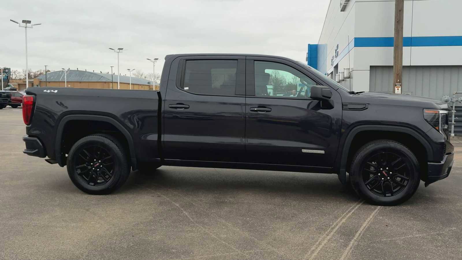 Certified 2024 GMC Sierra 1500 Elevation image 9