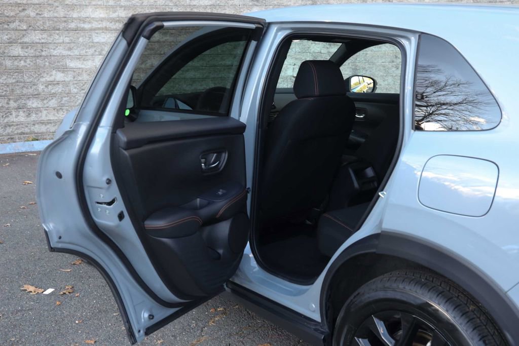 Used 2024 Honda HR-V Sport image 20